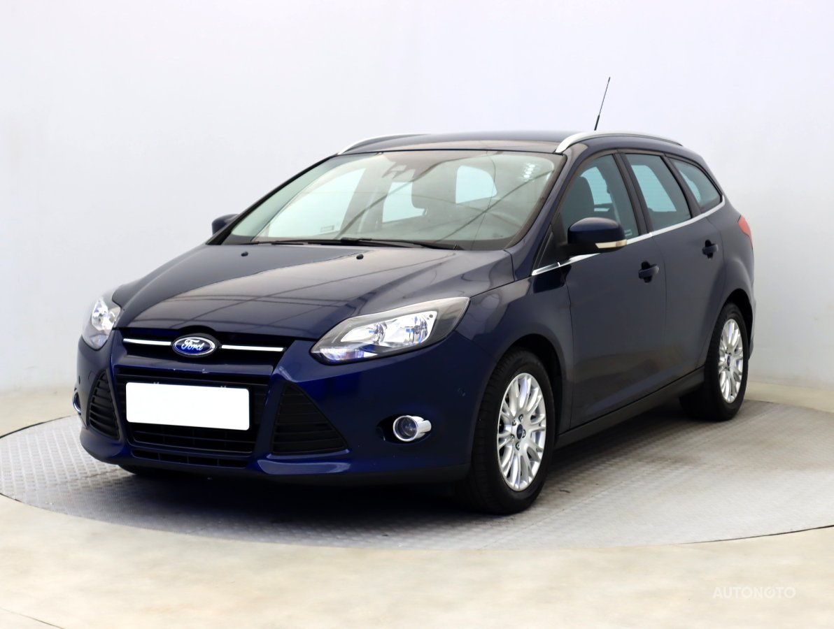 Ford Focus, 2011 - pohled č. 3