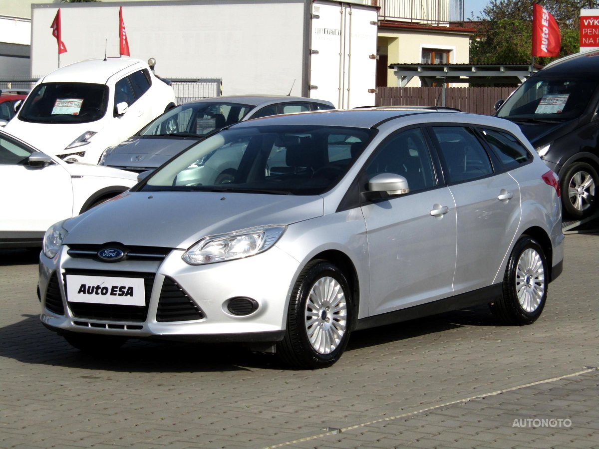 Ford Focus, 2013 - pohled č. 3