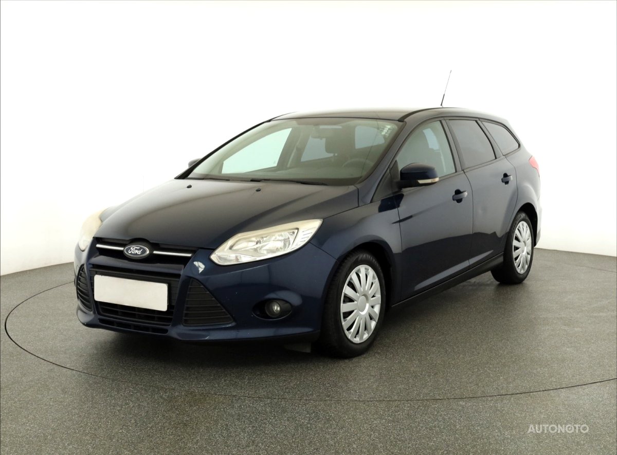 Ford Focus, 2011 - pohled č. 3