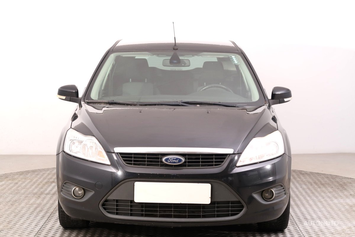 Ford Focus, 2010 - pohled č. 2