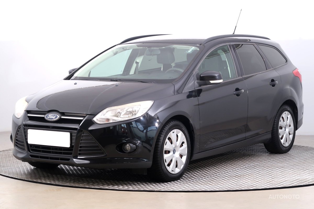 Ford Focus, 2012 - pohled č. 3