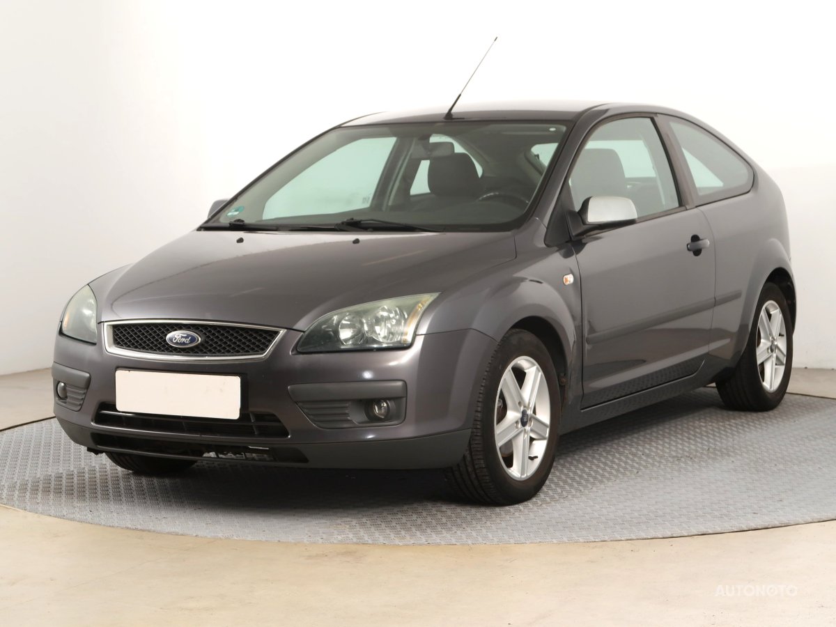 Ford Focus, 2005 - pohled č. 3