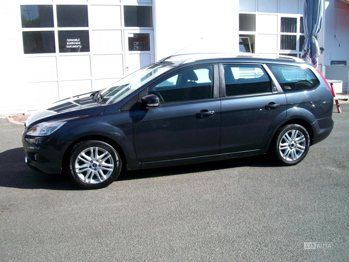 Ford Focus, 2009 - pohled č. 2