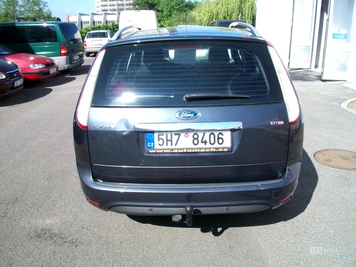 Ford Focus, 2009 - pohled č. 4