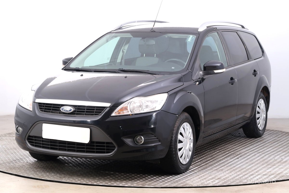 Ford Focus, 2010 - pohled č. 3