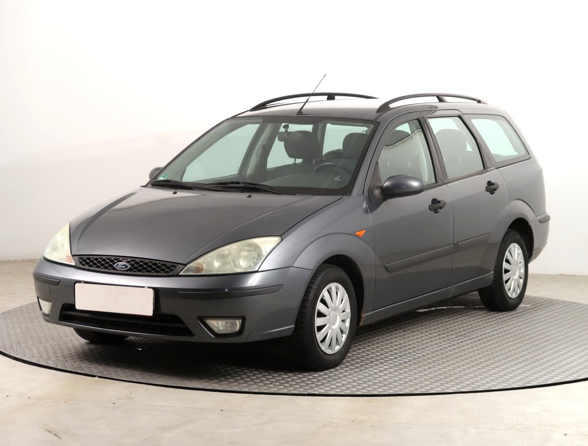 Ford Focus, 2002 - pohled č. 3