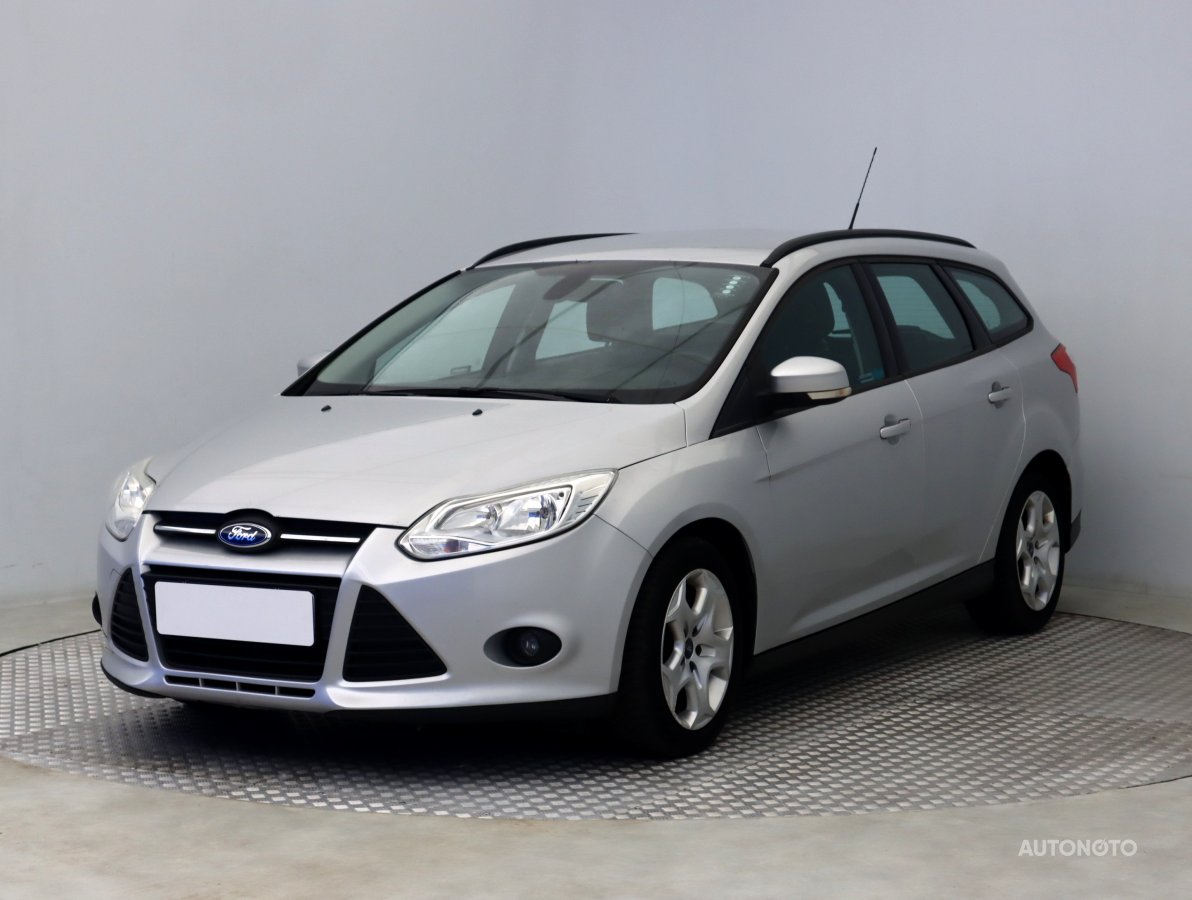 Ford Focus, 2012 - pohled č. 3