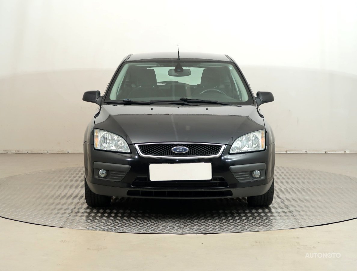 Ford Focus, 2005 - pohled č. 2