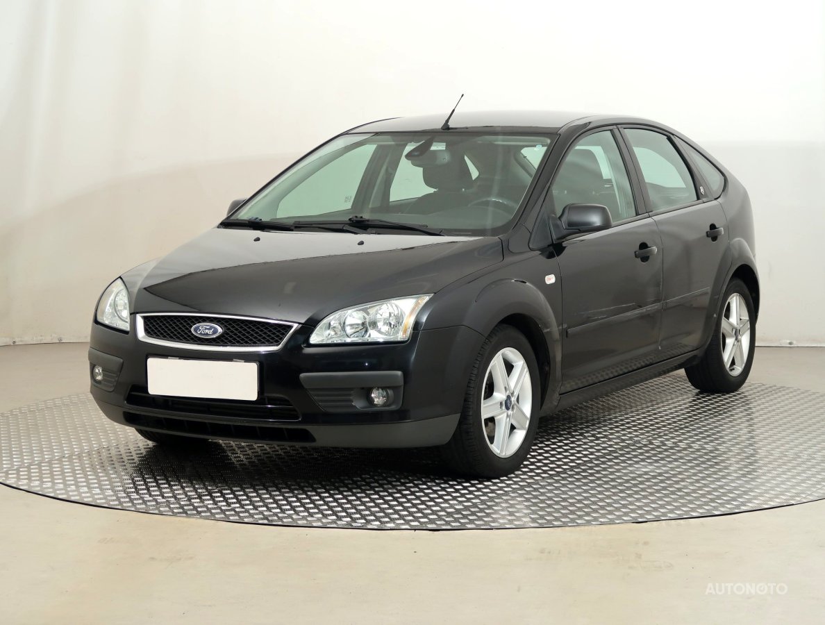 Ford Focus, 2005 - pohled č. 3
