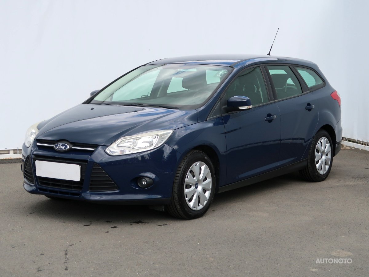 Ford Focus, 2014 - pohled č. 3