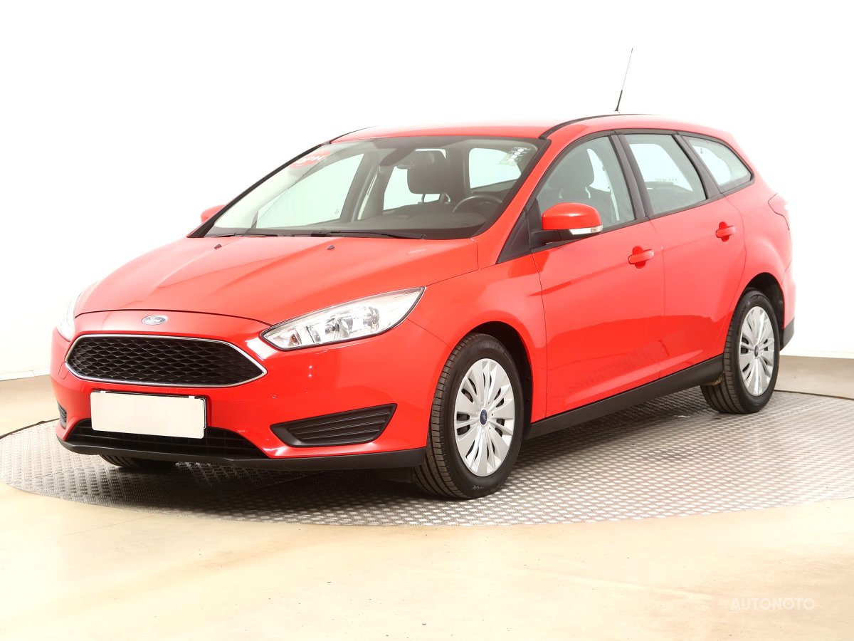 Ford Focus, 2015 - pohled č. 3