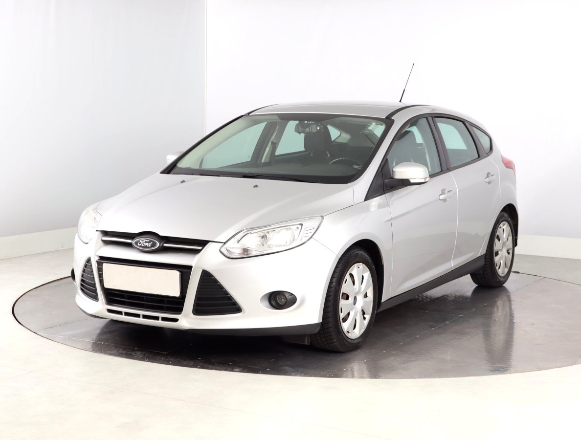 Ford Focus, 2012 - pohled č. 3