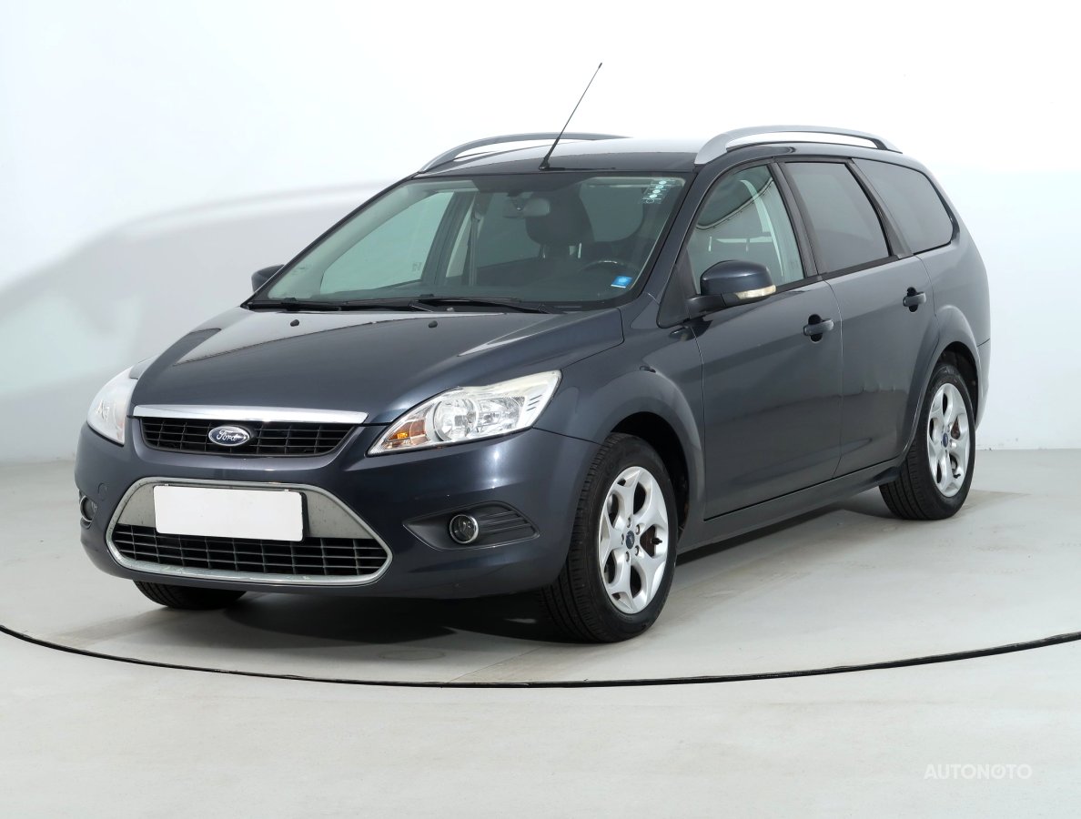 Ford Focus, 2010 - pohled č. 3