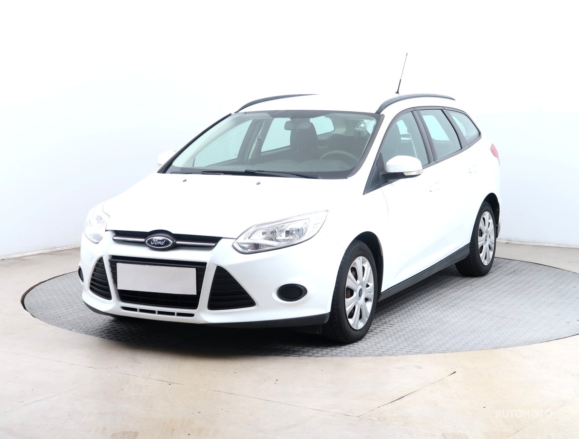 Ford Focus, 2012 - pohled č. 3