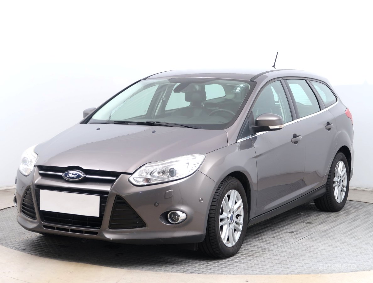 Ford Focus, 2013 - pohled č. 3
