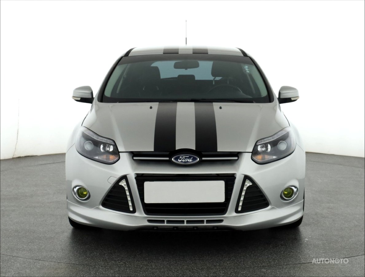 Ford Focus, 2012 - pohled č. 2