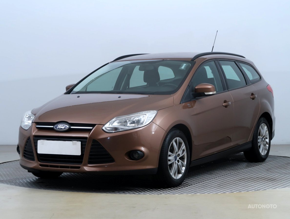 Ford Focus, 2014 - pohled č. 3