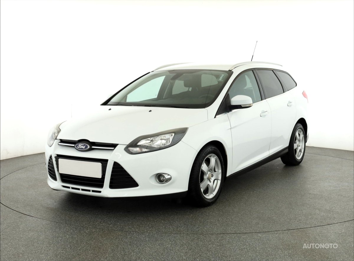 Ford Focus, 2013 - pohled č. 3