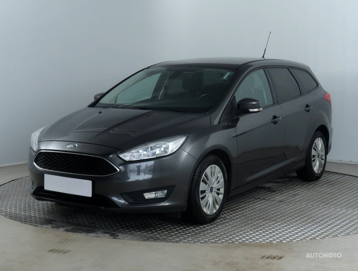 Ford Focus, 2015 - pohled č. 3