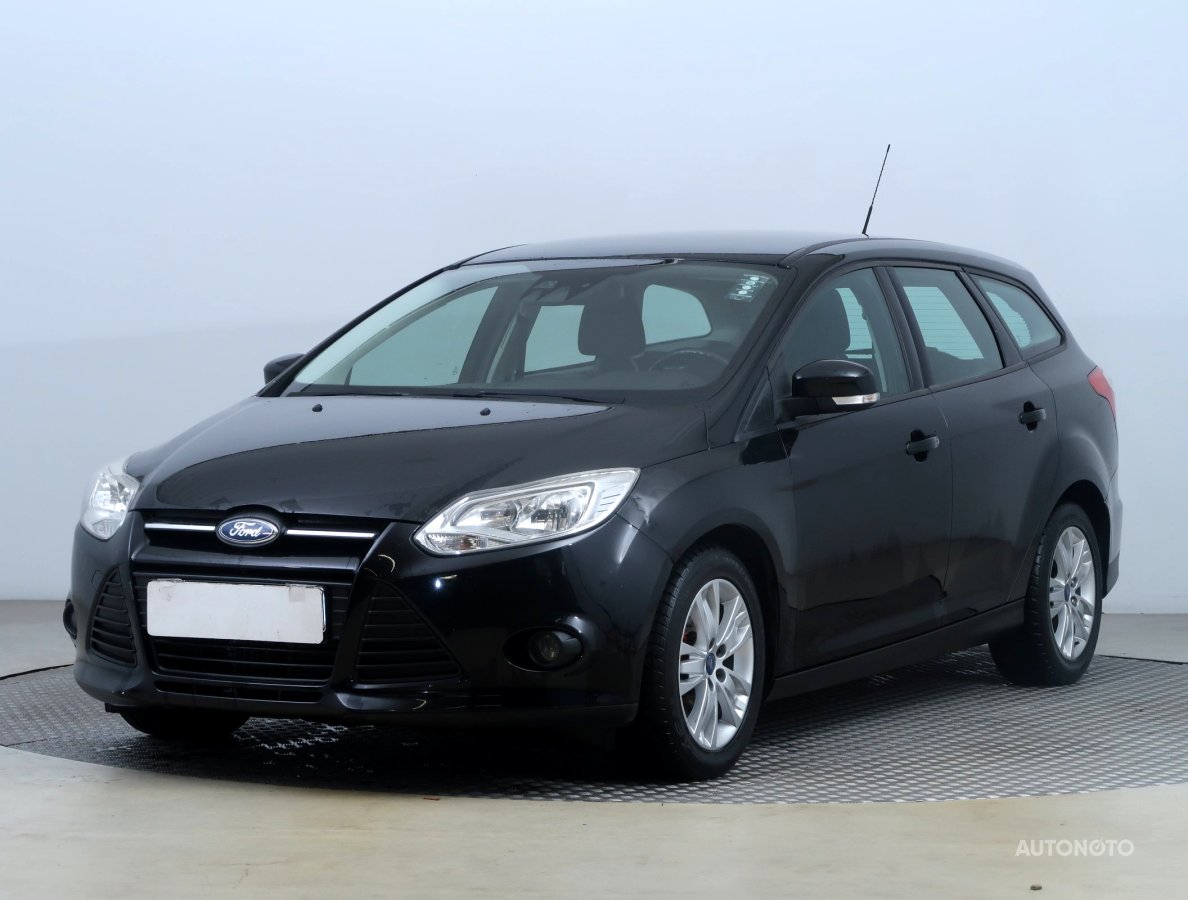 Ford Focus, 2014 - pohled č. 3