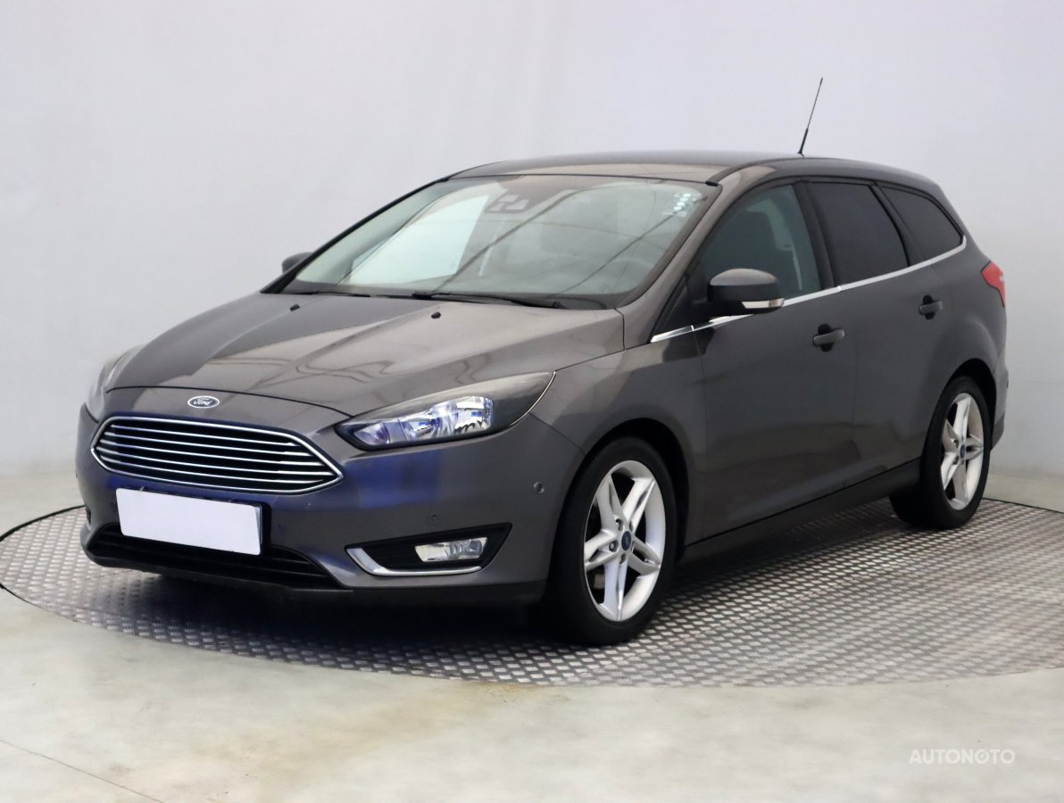 Ford Focus, 2015 - pohled č. 3