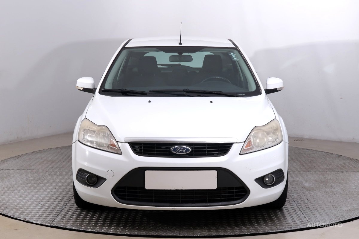 Ford Focus, 2010 - pohled č. 2