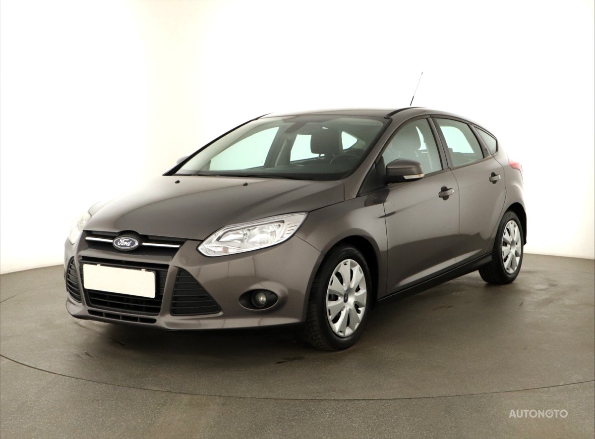Ford Focus, 2012 - pohled č. 3