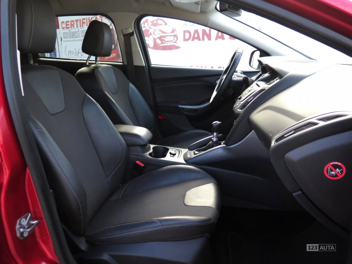 Ford Focus, 2012 - pohled č. 14