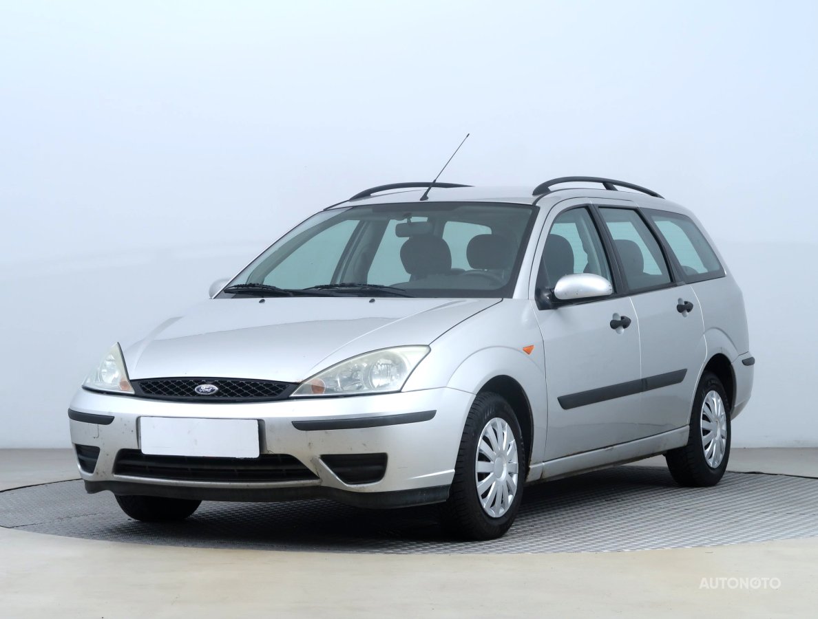 Ford Focus, 2004 - pohled č. 3