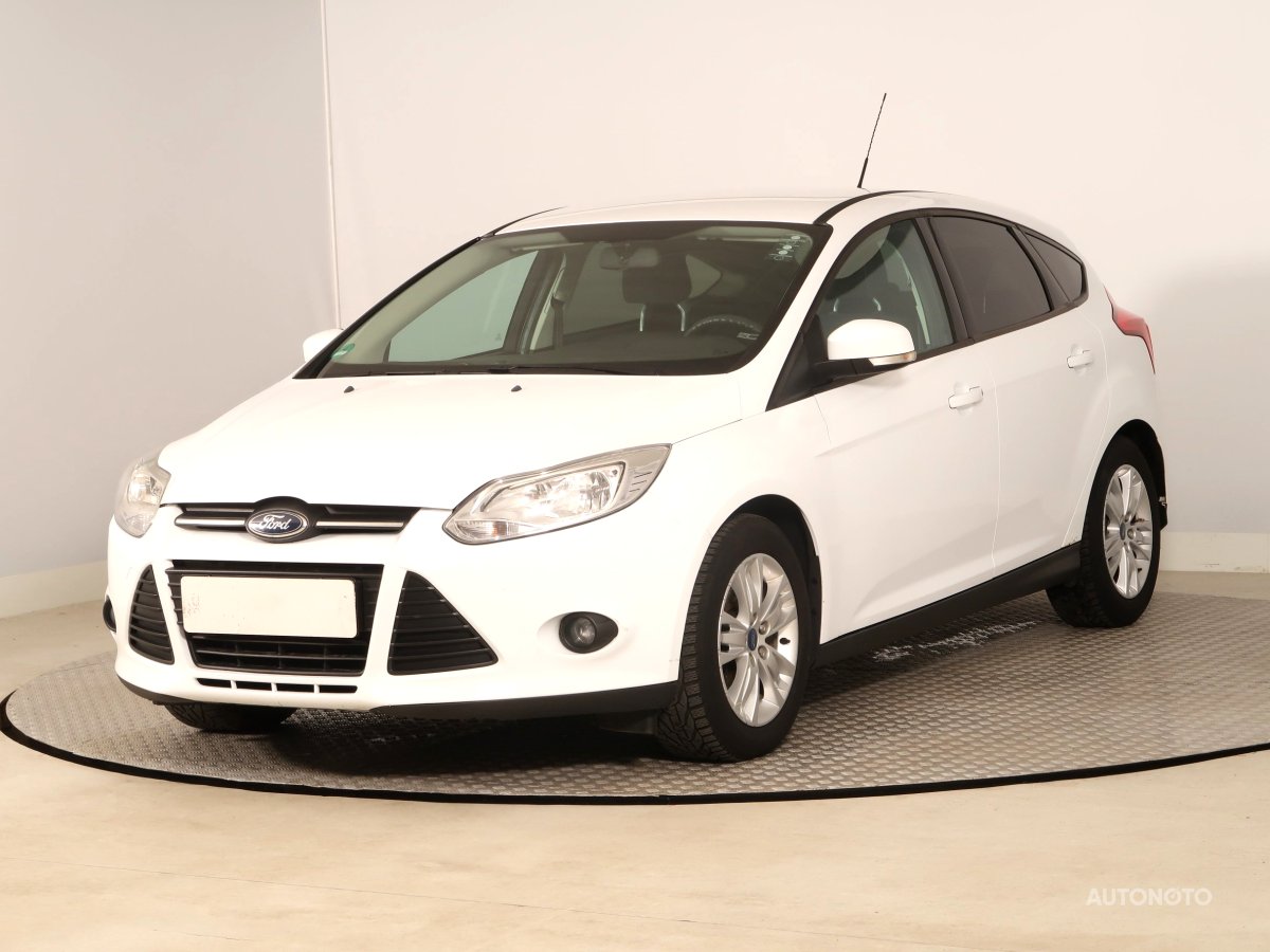 Ford Focus, 2011 - pohled č. 3