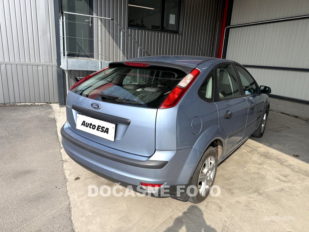 Ford Focus, 2005 - pohled č. 2