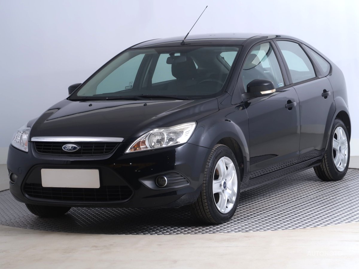 Ford Focus, 2010 - pohled č. 3