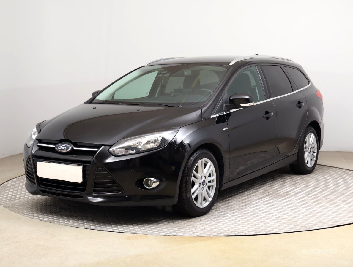 Ford Focus, 2012 - pohled č. 3