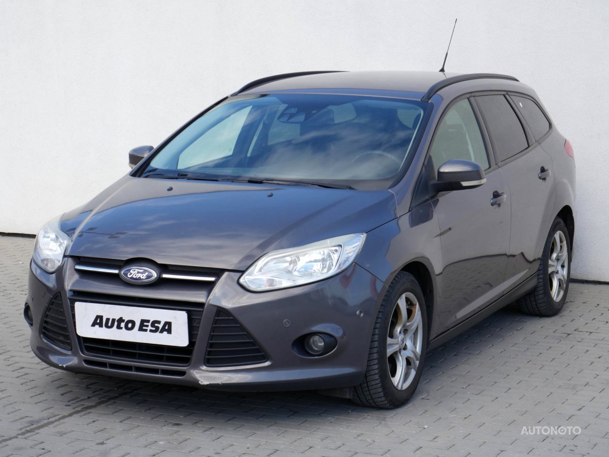 Ford Focus, 2012 - pohled č. 3