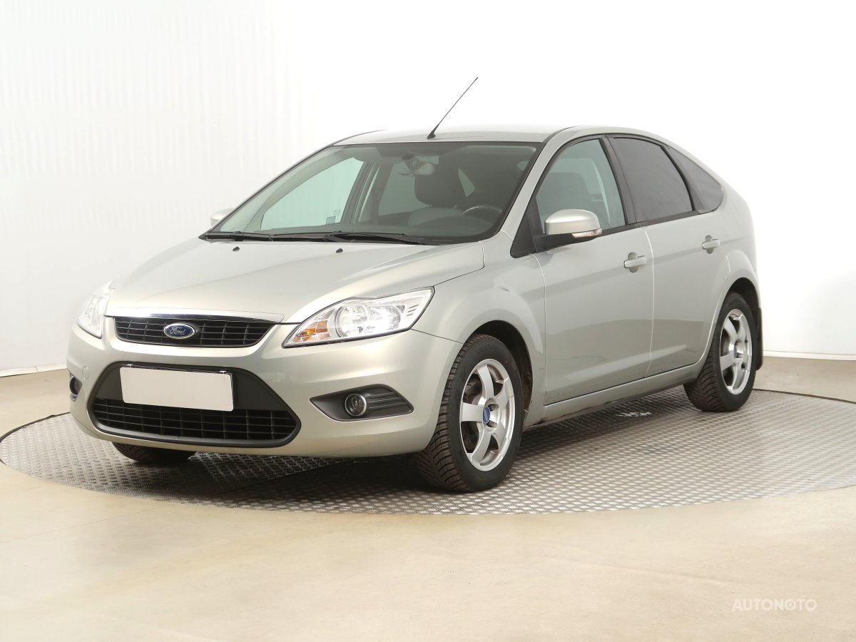 Ford Focus, 2010 - pohled č. 3