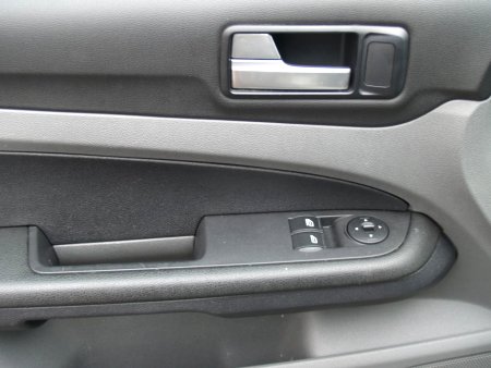 Ford Focus, 2008 - pohled č. 10