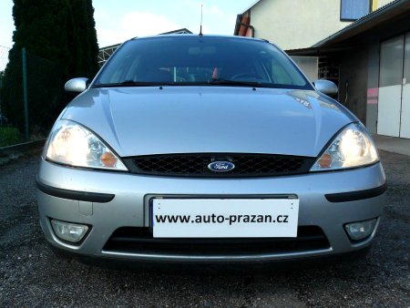 Ford Focus, 2004 - pohled č. 3