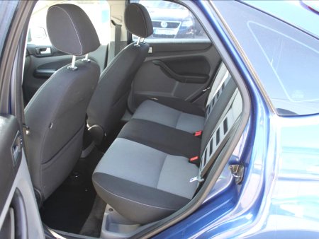 Ford Focus, 2010 - pohled č. 6