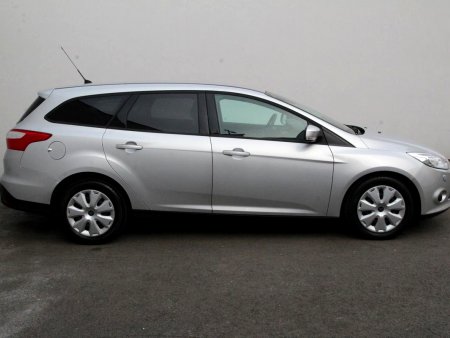 Ford Focus, 2013 - pohled č. 4