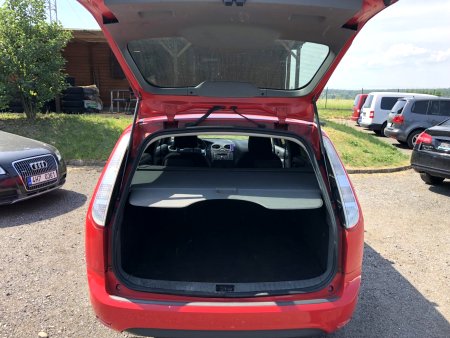 Ford Focus, 2009 - pohled č. 8