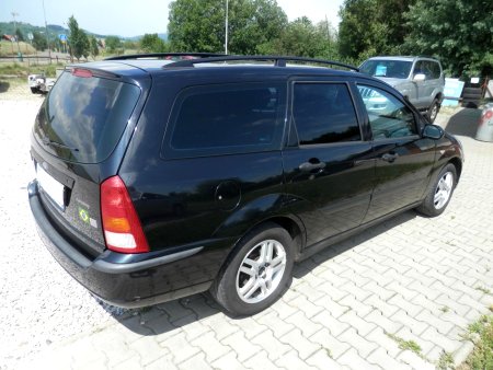 Ford Focus, 2003 - pohled č. 7