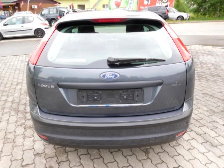 Ford Focus, 2006 - pohled č. 4