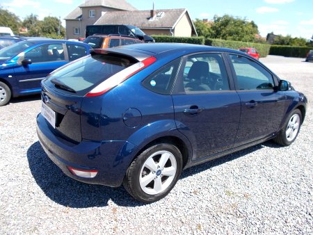 Ford Focus, 2010 - pohled č. 8