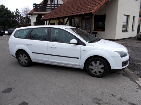 Ford Focus, 2006 - pohled č. 3