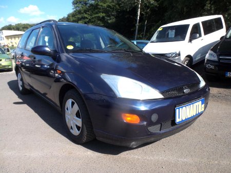 Ford Focus, 2001 - pohled č. 3