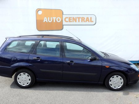Ford Focus, 1999 - pohled č. 3