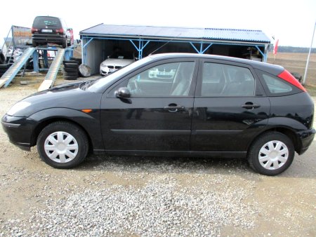 Ford Focus, 2004 - pohled č. 2