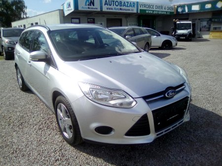 Ford Focus, 2011 - pohled č. 3