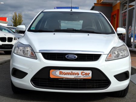 Ford Focus, 2010 - pohled č. 2