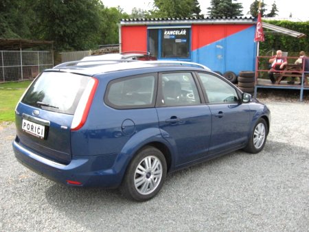 Ford Focus, 2008 - pohled č. 3
